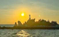 2 Uninhabited Islands by Yacht: Pattaya Sunset Adventure