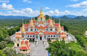 Wat Tang Sai and Phra Mahathat Chedi Phakdi Prakat
