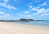 Ao Prachuap and Saran Withi Pier