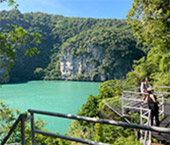 Angthong Marine Park: Day Tour by Speed Boat