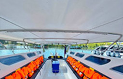 Trang: Boat Charter